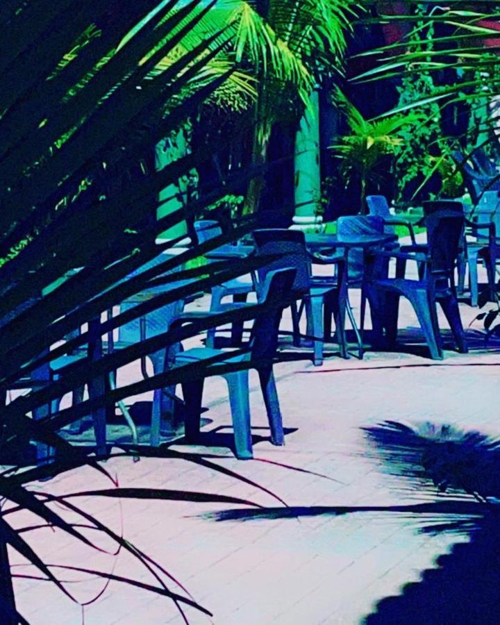 אל קוקו Sambo Mambo Beach Hotel מראה חיצוני תמונה